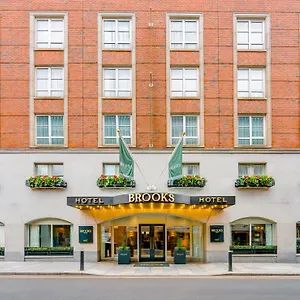 4* Hotel Brooks